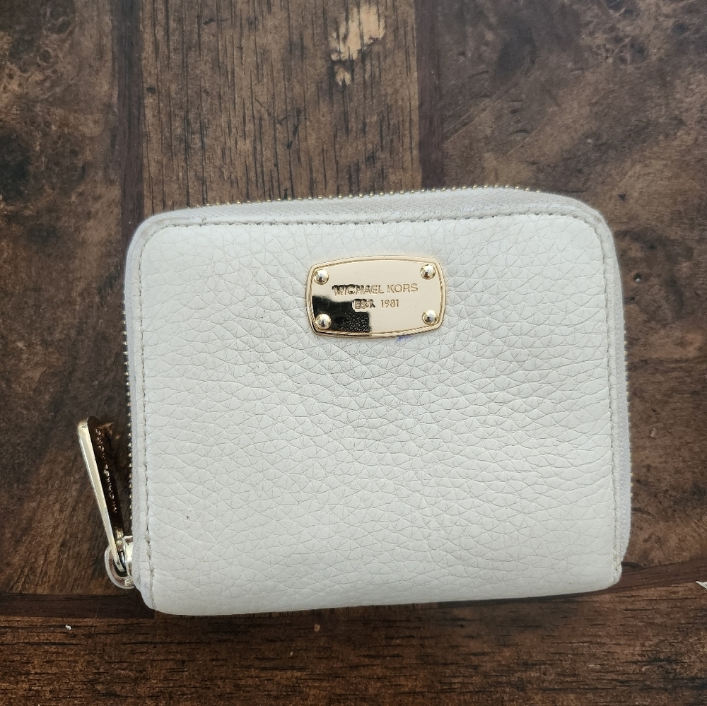 Michael Kors pebbled leather small zip-around wallet
